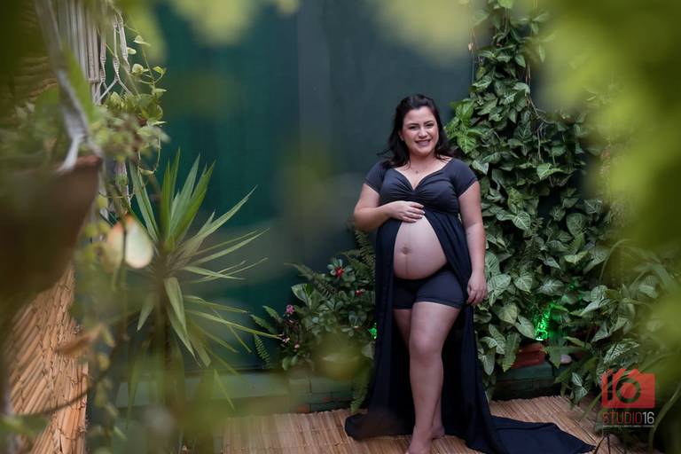 Ensaio gestante em estúdio em Piracicaba | Studio16 Fotografia