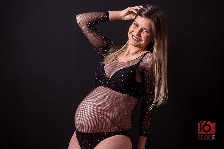 Ensaio gestante em estúdio em Piracicaba | Studio16 Fotografia