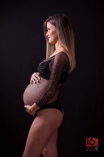 Ensaio gestante em estúdio em Piracicaba | Studio16 Fotografia