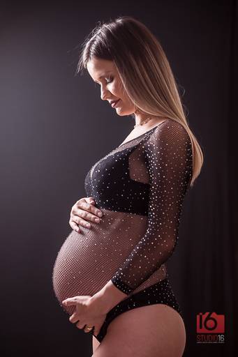Ensaio gestante em estúdio em Piracicaba | Studio16 Fotografia