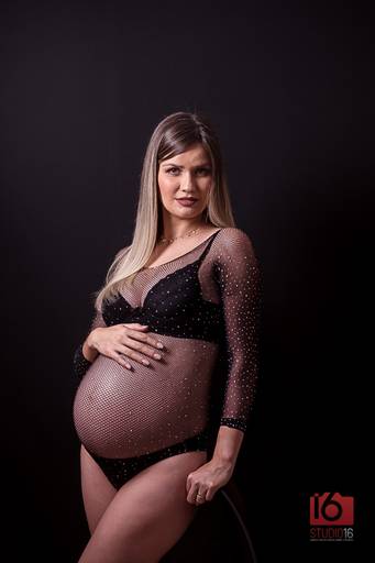 Ensaio gestante em estúdio em Piracicaba | Studio16 Fotografia