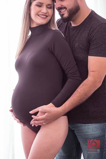 Ensaio gestante em estúdio em Piracicaba | Studio16 Fotografia