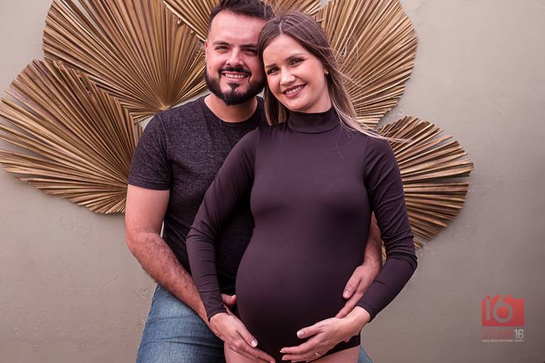 Ensaio gestante em estúdio em Piracicaba | Studio16 Fotografia