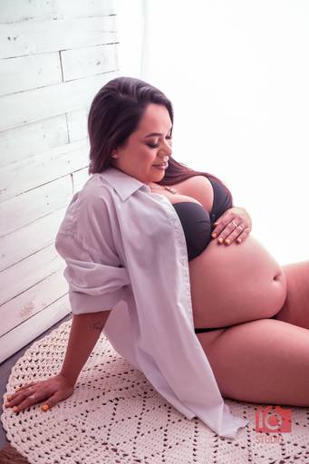 Ensaio gestante em estúdio em Piracicaba | Studio16 Fotografia