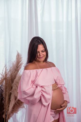 Ensaio gestante em estúdio em Piracicaba | Studio16 Fotografia