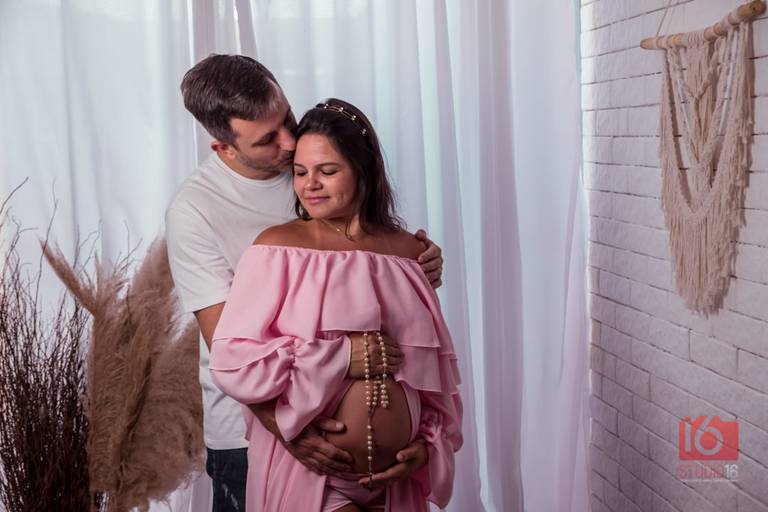 Ensaio gestante em estúdio em Piracicaba | Studio16 Fotografia