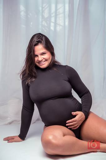 Ensaio gestante em estúdio em Piracicaba | Studio16 Fotografia
