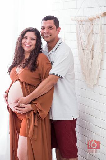 Ensaio gestante em estúdio em Piracicaba | Studio16 Fotografia