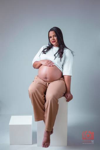 Ensaio gestante em estúdio em Piracicaba | Studio16 Fotografia