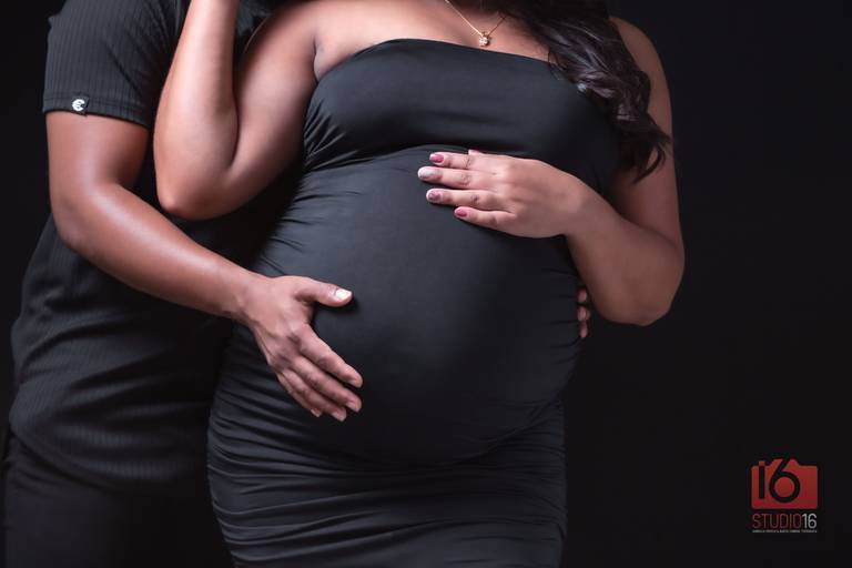 Ensaio gestante em estúdio em Piracicaba | Studio16 Fotografia