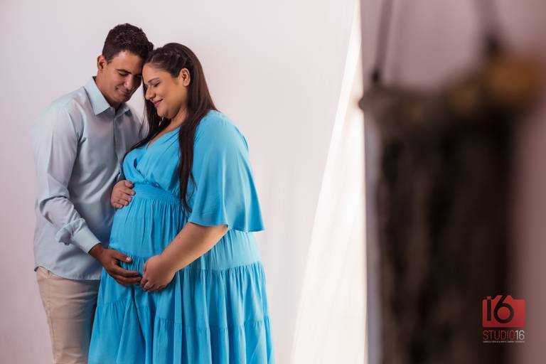 Ensaio gestante em estúdio em Piracicaba | Studio16 Fotografia