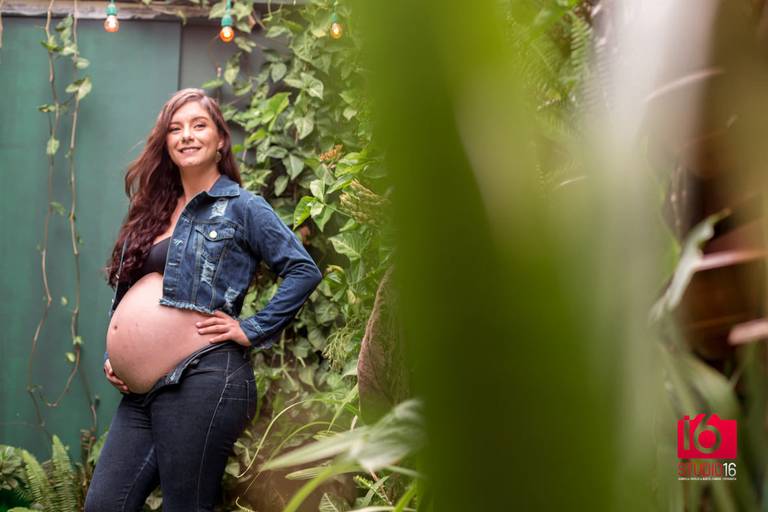 Ensaio gestante em estúdio em Piracicaba | Studio16 Fotografia