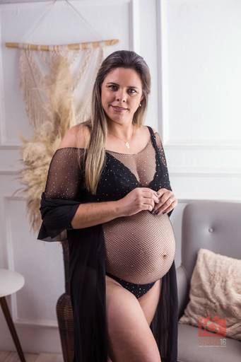 Ensaio gestante em estúdio em Piracicaba | Studio16 Fotografia