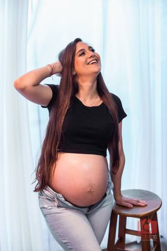 Ensaio gestante em estúdio em Piracicaba | Studio16 Fotografia
