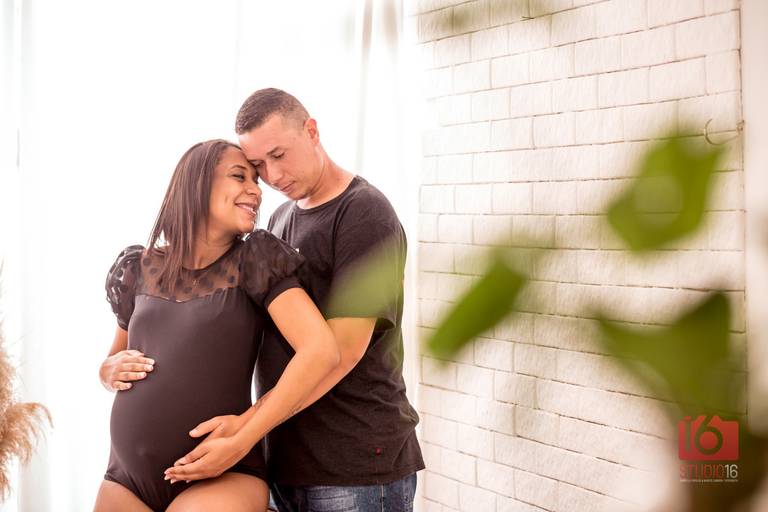 Ensaio gestante em estúdio em Piracicaba | Studio16 Fotografia