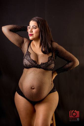 Ensaio gestante em estúdio em Piracicaba | Studio16 Fotografia