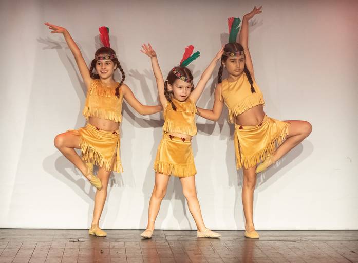 Espaço 2L - Danças