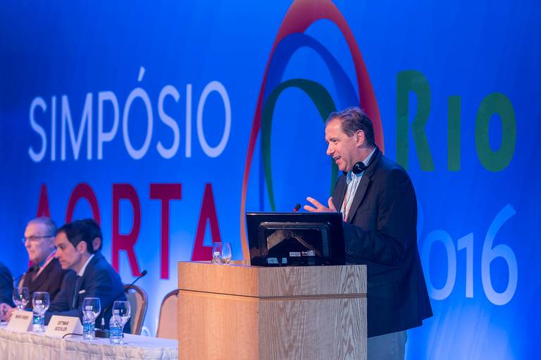 Simpósio AORTA