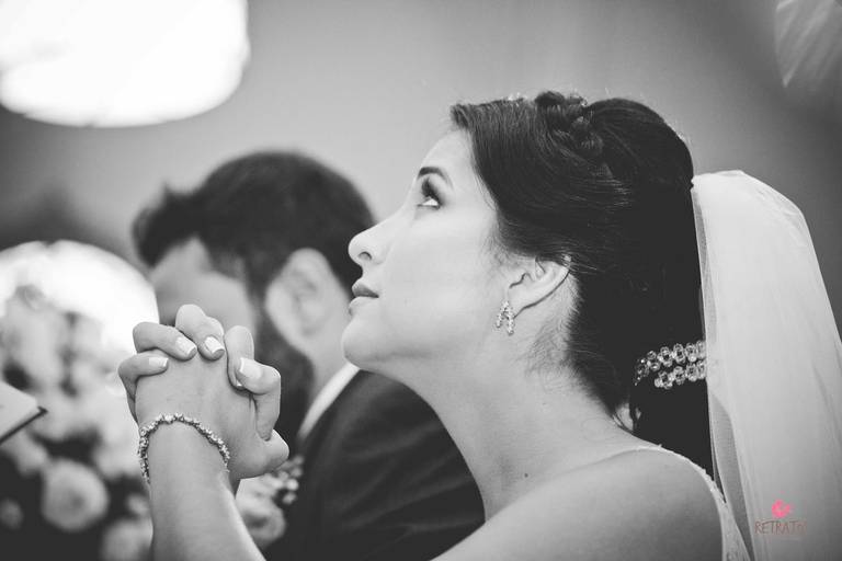 altar igreja nossa senhora belem dia de casamento  vestido sereia buque e terço foto fotografo de casamento itatiba retratos jundiai julio akio