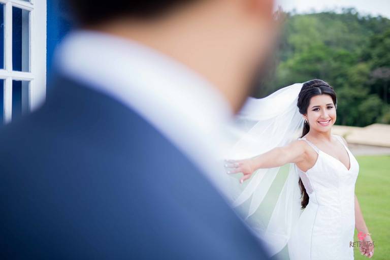 serra dos cocais casamento lindo campo itatiba interior rustico fazenda retratos foto video julio akio fotografo altar igreja nossa senhora belem dia de casamento  vestido sereia buque e terço foto fotografo de casamento itatiba retratos jundiai 