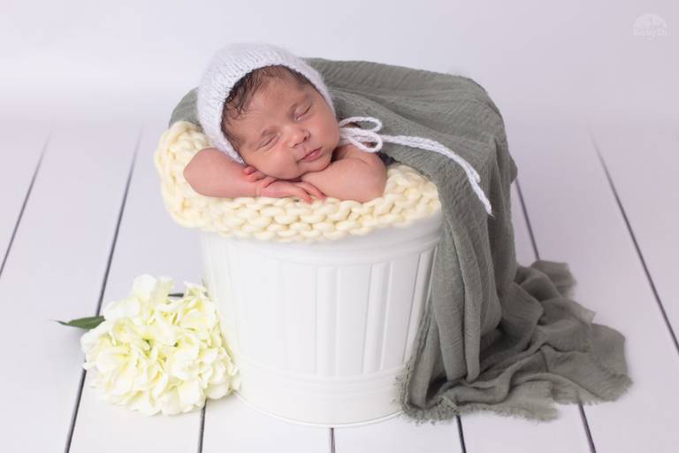 BabyDi, Fotografia de recém nascido, Newborn, Oeiras, sorriso, flores