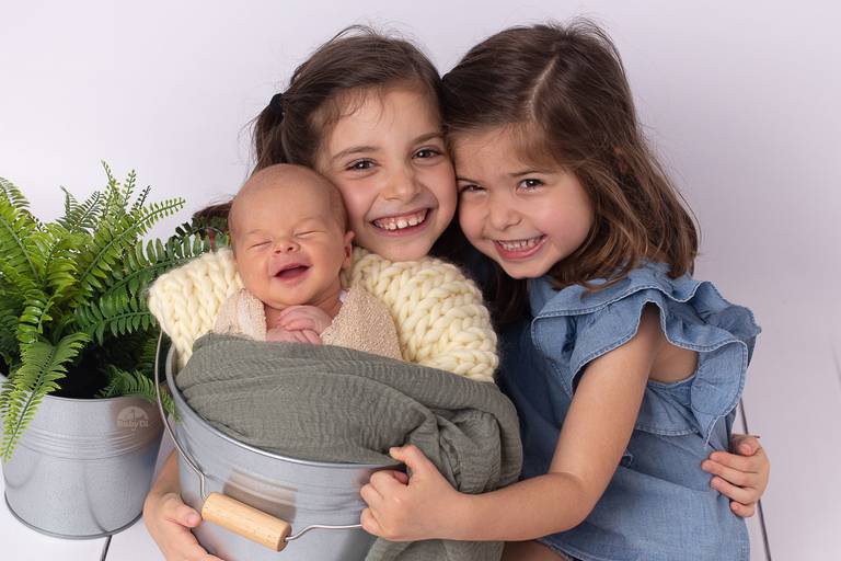 BabyDi, Fotografia de recém nascido, Newborn, manas, irmãs, sorrisos, irmãos