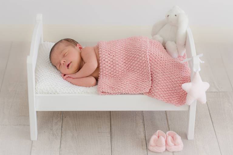 BabyDi, Fotografia de recém nascido, Newborn, cama