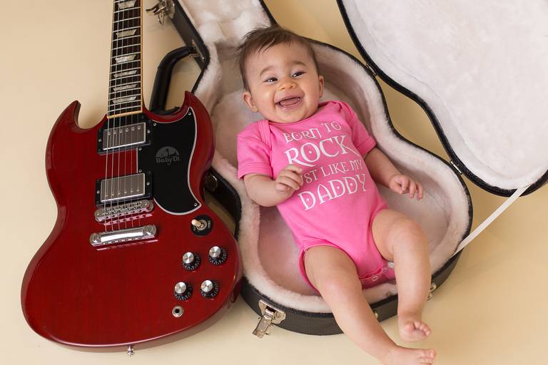 BabyDi, Fotografia de bebé, guitarra, guitarrista