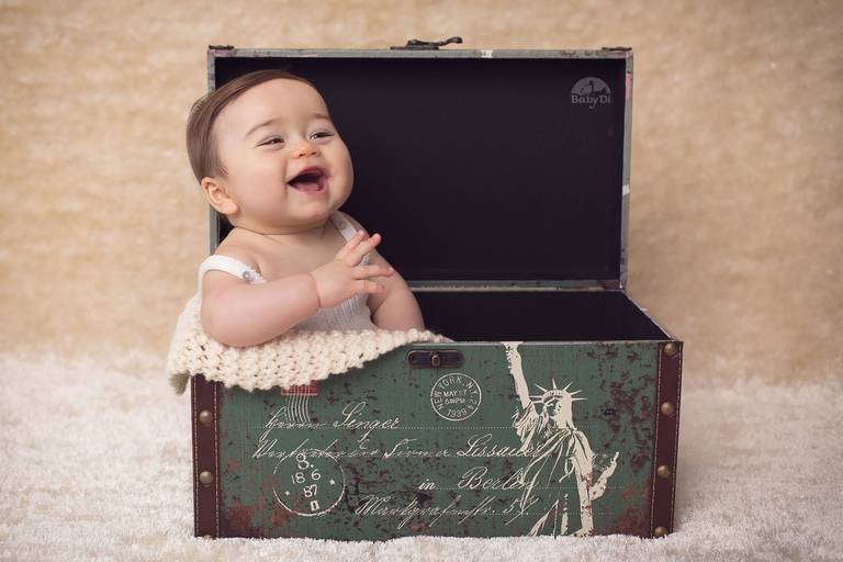 BabyDi, Fotografia de bebé, baú