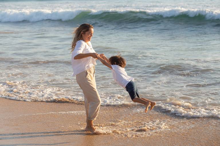 BabyDi, Sessão fotográfica de Família, Oeiras, Sintra, Cascais, melhor fotógrafo de família, Lisboa, Praia da saude, Costa da Caparica , sessão na praia, pôr do sol