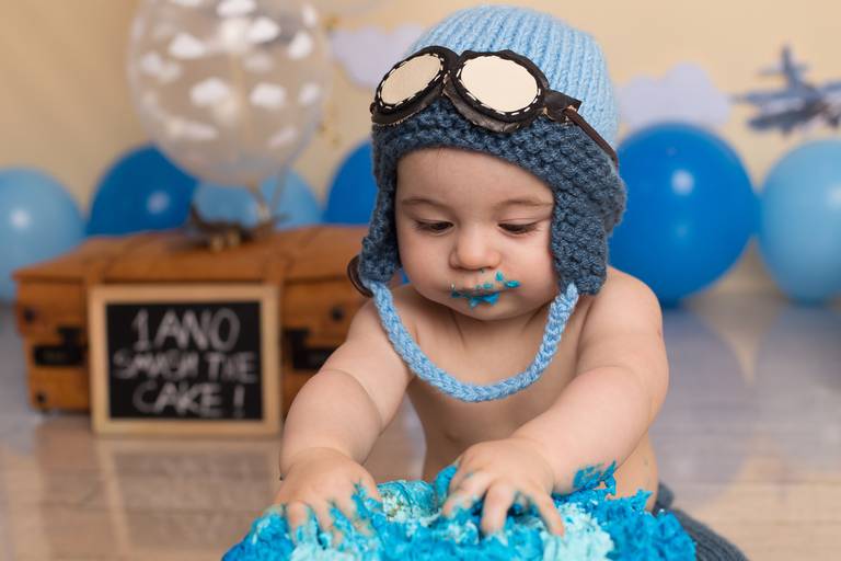 BabyDi, Smash the Cake aviador, aviões, viagem, tap, comandante, bolo