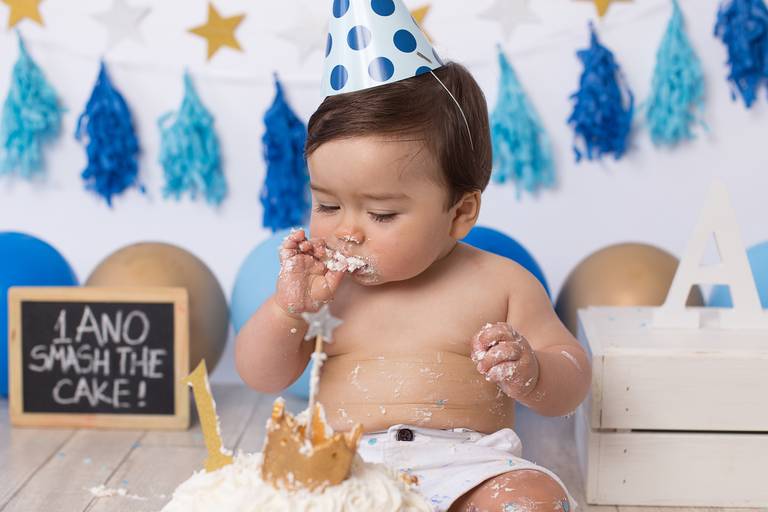 BabyDi, Smash the Cake principezinho, bolo