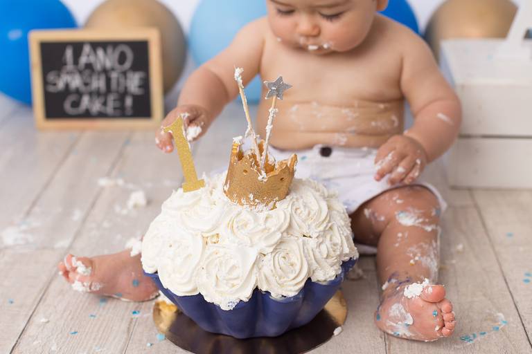 BabyDi, Smash the Cake principezinho, bolo