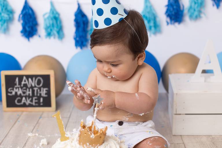 BabyDi, Smash the Cake principezinho, bolo