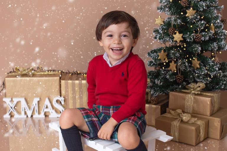 BabyDi, Sessão de Natal, oeiras, lisboa, fotografia bebés trenó, roupas natal