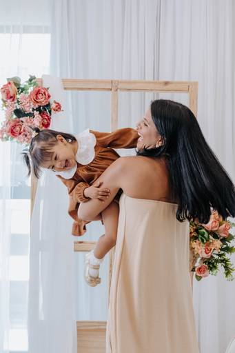 Brincadeiras em ensaio da Campanha de Dia das mães em Brasília. Fotógrafa Alexandra paz