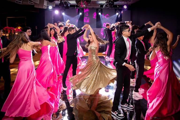 fotografia-15-anos-flavius-valsa-amigos