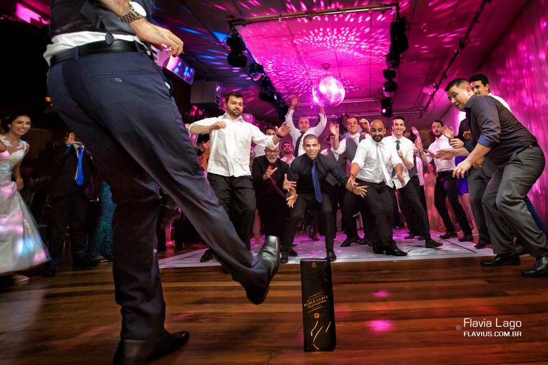 Fotografia de Casamento no Rio de Janeiro RJ Flavia Lago Flavius Noivo Whisky