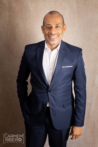 Ensaio Corporativo - Dr. Denilson - Perfil Profissional - Advogado