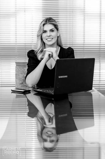 Ensaio Corporativo - Keli Schumann - Planejadora Financeira e Especialista em Investimentos