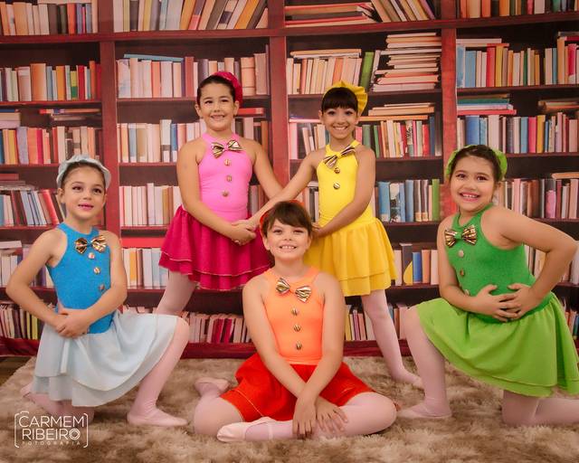 Blaé -  Grupo Lápis de Cor