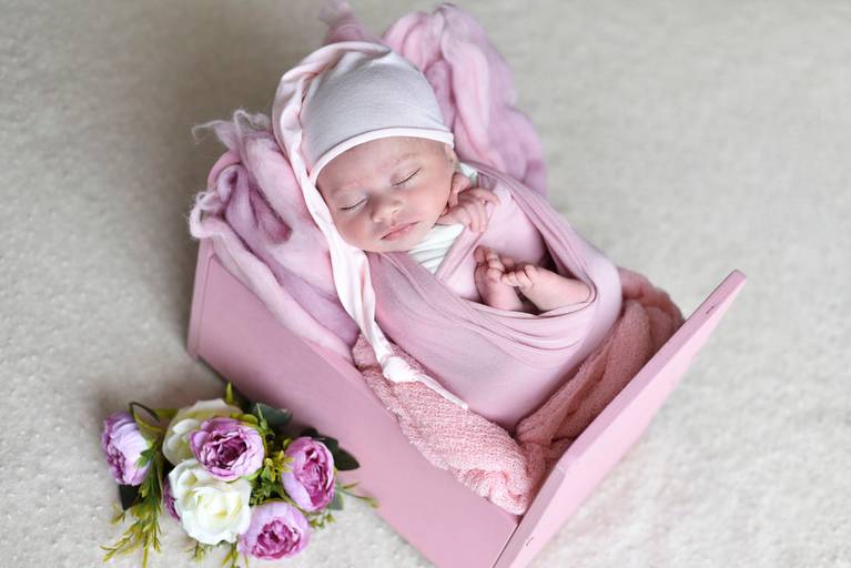 caminhamadeira,flores, melhorfotografanewborn,sweetphoto,sweetbaby,,melhorfotografadoalgarve, melhorfotografadeportugal,ensaiofotograficorecemnascido,amormaior,sessaodefotos,fotografiaartistica,fineart,bebe,estudiodefotografia,odeceixe