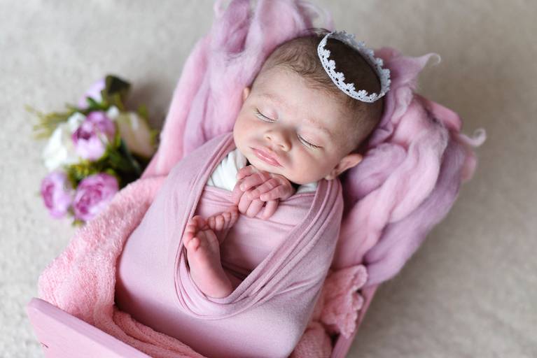 caminhamadeira,flores, melhorfotografanewborn,sweetphoto,sweetbaby,,melhorfotografadoalgarve, melhorfotografadeportugal,ensaiofotograficorecemnascido,amormaior,sessaodefotos,fotografiaartistica,fineart,bebe,estudiodefotografia,odeceixe