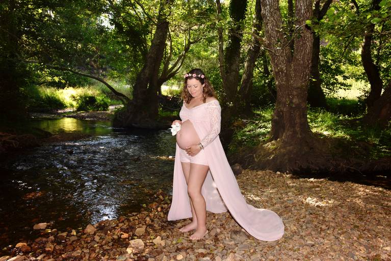 melhorfotografagravida,, melhorfotografadoalgarve, melhorfotografadeportugal,sessaogestante,fotografia,fotografianewborn,ensaiofotograficogravida, maternidade,sensual,beleza,nudez,amormaior,ribeira,vestidocomprido,exterior