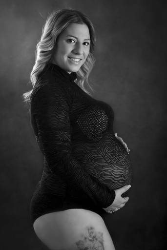 body,fundopreto, melhorfotografagravida,, melhorfotografadoalgarve, melhorfotografadeportugal,sessaogestante,fotografia,fotografianewborn,ensaiofotograficogravida, maternidade,sensual,beleza,nudez,amormaior