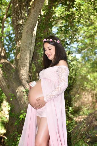 bookfotografico,bookgravida,bookgestante,fotos,fotografia,gravida,melhorfotografagravida,, melhorfotografadoalgarve, melhorfotografadeportugal,fotografiaexterior,campo,ribeira,arvores,maternidade,gravida,vestido,amormaoir,coroa