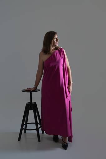 Sessão profissional feminina com um estilo moderno e intemporal ✨