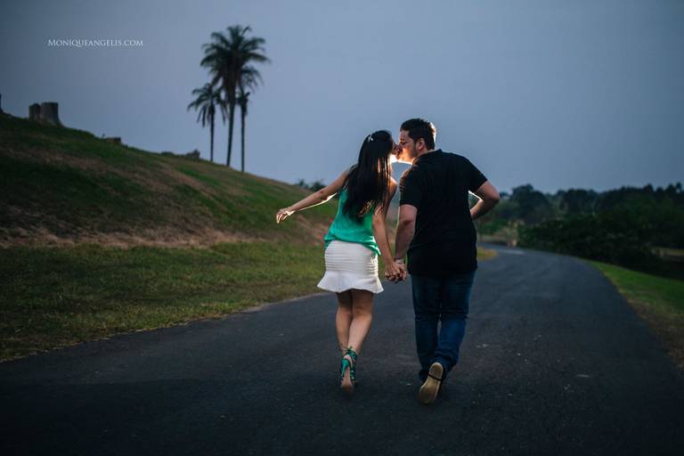 Monique Angelis -  Ensaio de noivos Pré-wedding Tati e Douglas em Juaguariuna - SP