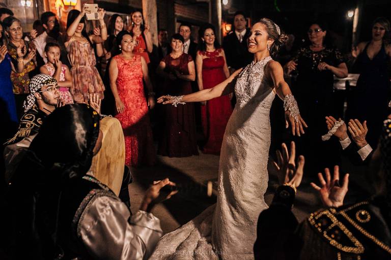 Monique Angelis - Dança da noiva durante a festa em Campinas - SP