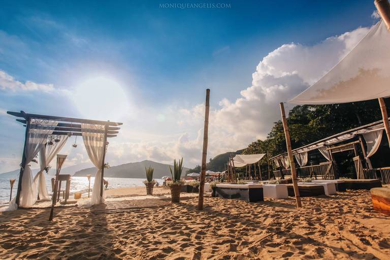 Monique Angelis - Decoração do casamento na praia -  Maresias - SP